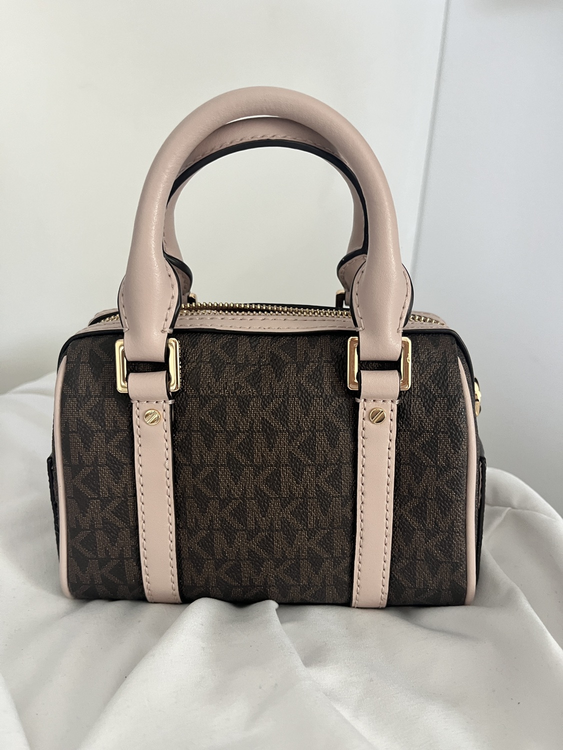 Michael Kors Mini Bedford Duffle Crossbody *NEVER USED* - photo 3