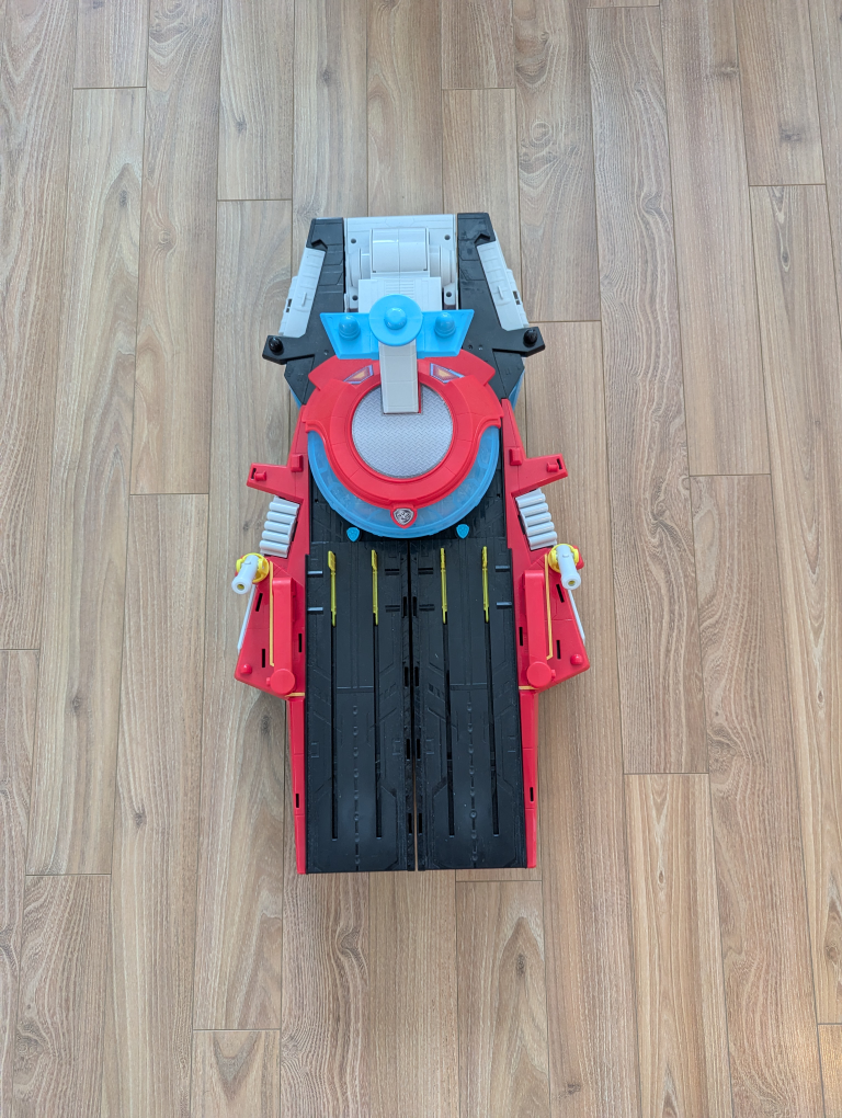 PAW Patrol: The Mighty Movie, Aircraft Carrier HQ - photo 5