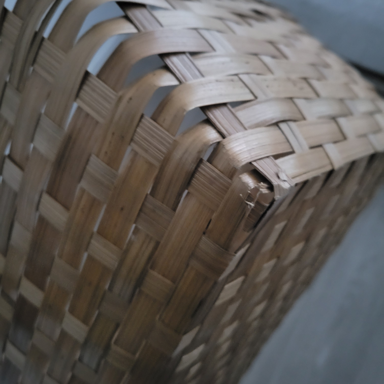#freecycle woven basket image indicator(3)