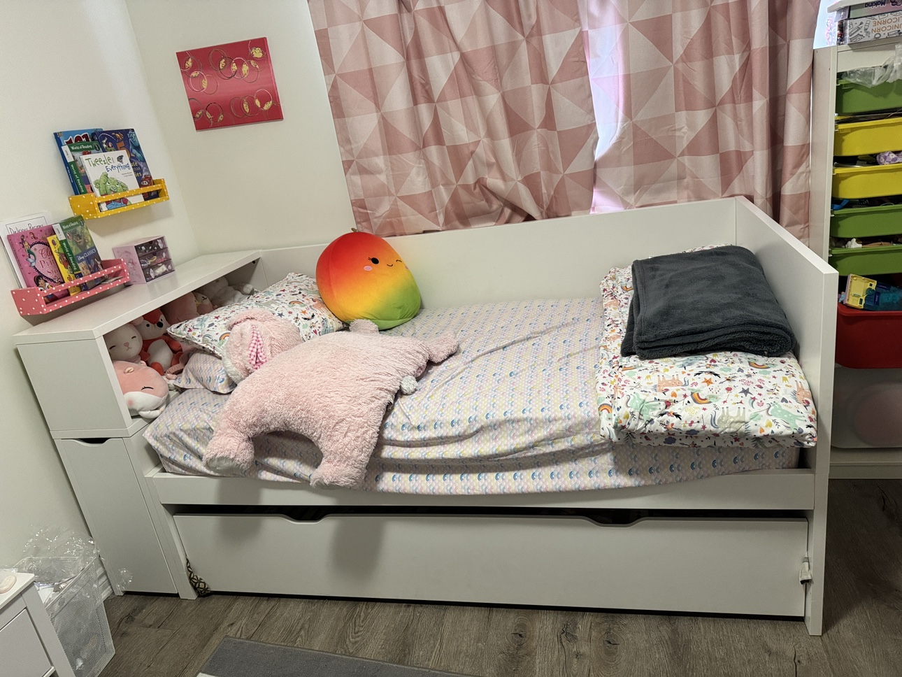 Twin size bed with trundle bed - photo 2
