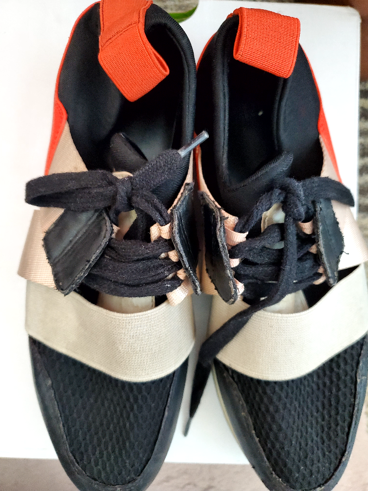 Women sneakers