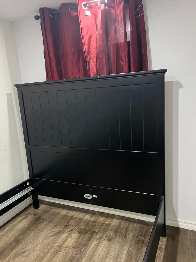 Solid wood bed frame Queen size