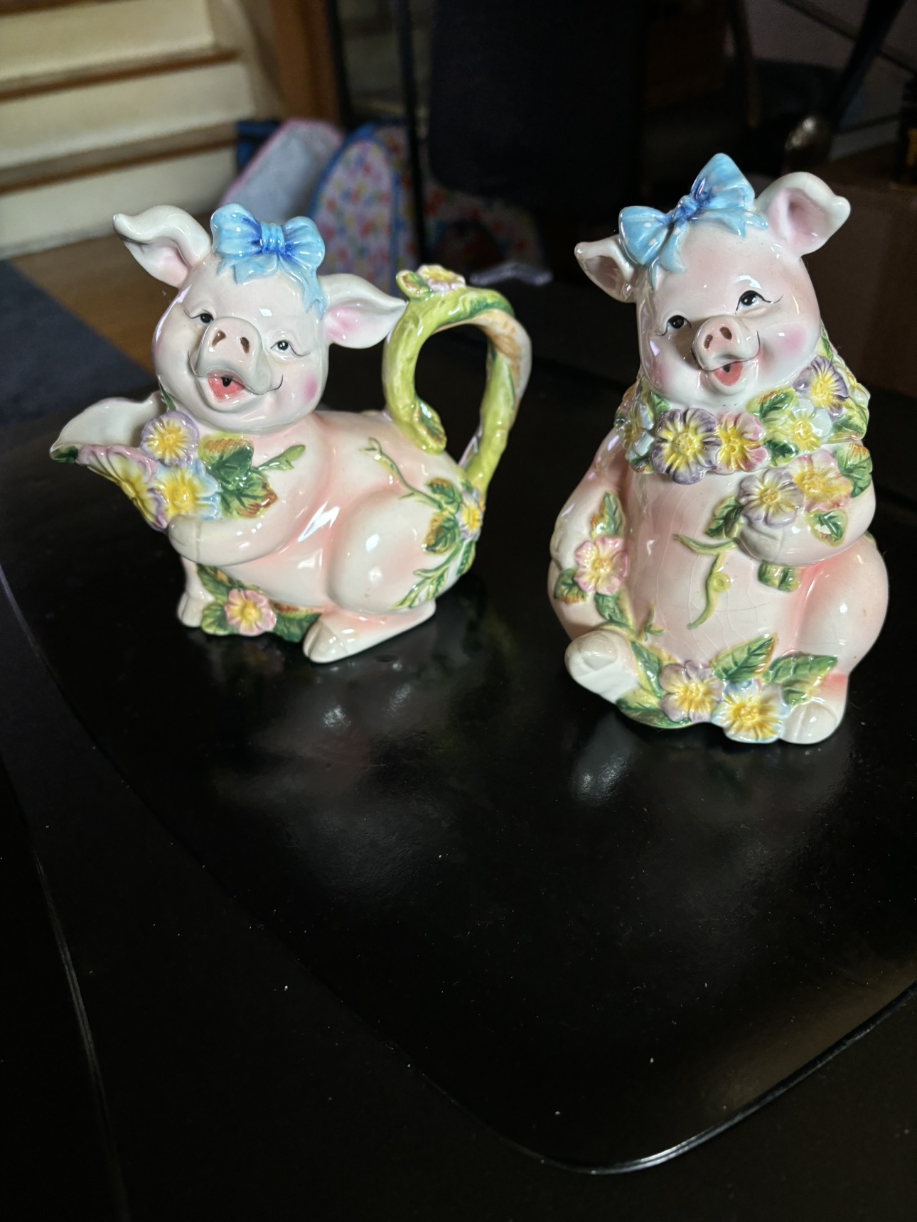 Creamer and sugar dish