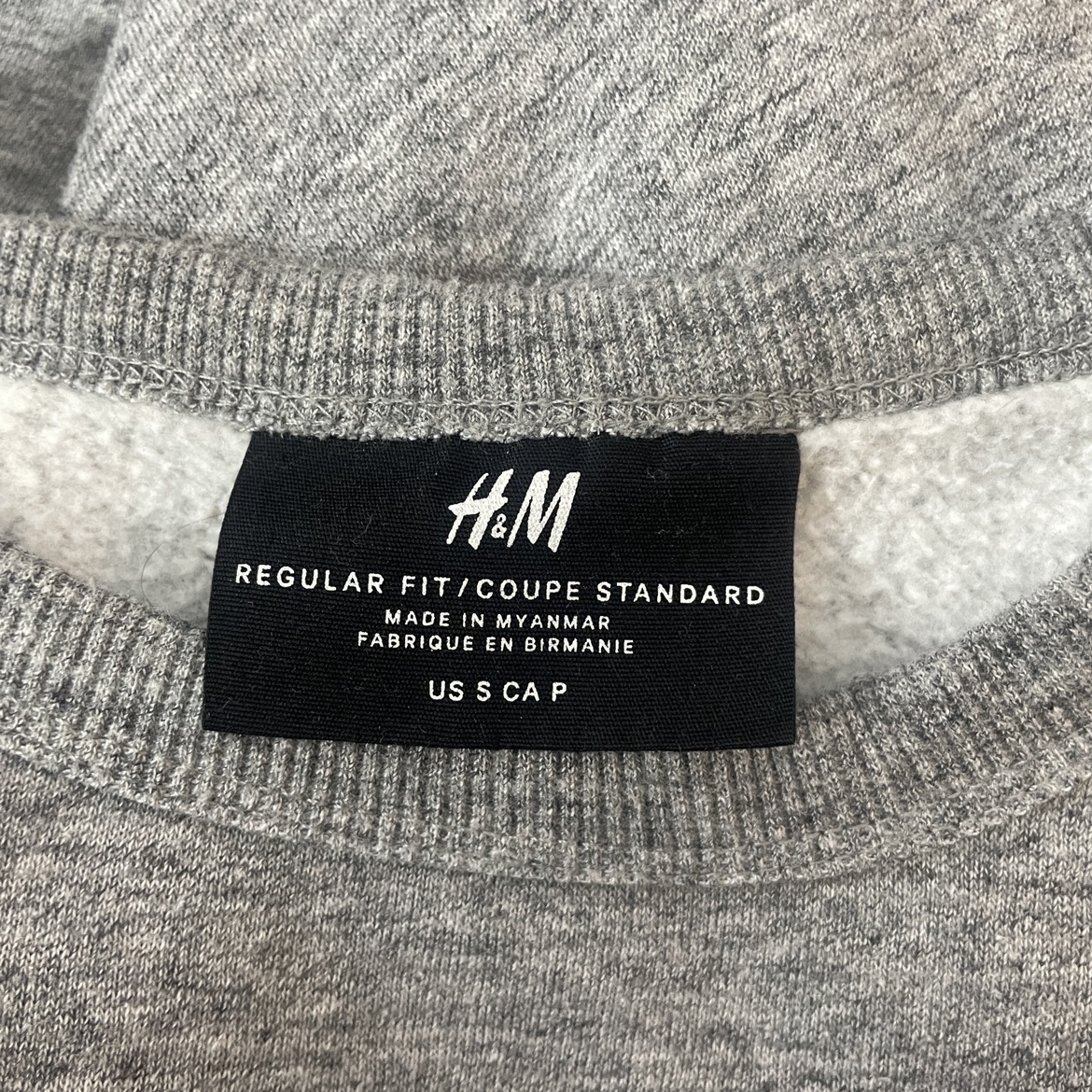 H&M Heather Grey Regular Fit Sweatshirt Size Small image indicator(4)