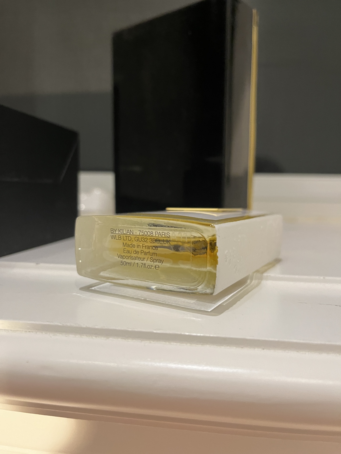 Kilian Woman in Gold Coffret Set | Fragrance Perfume image indicator(3)