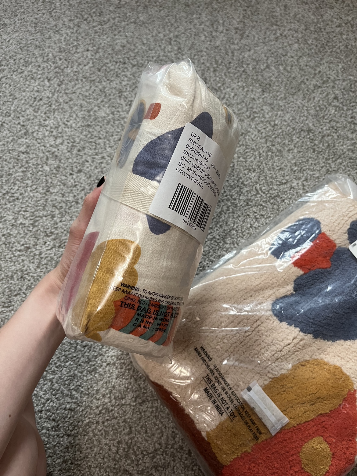 Mushroom Shower Curtain & Bathmat - photo 2