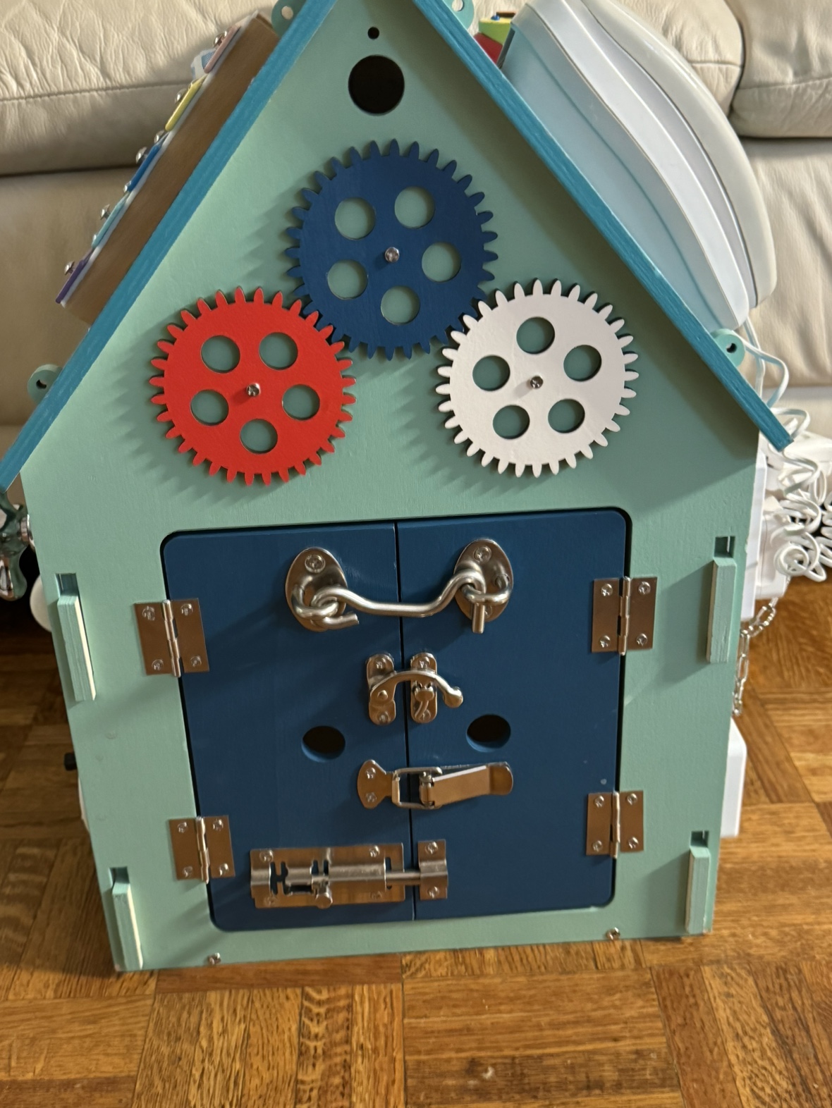 montessori wooden busy house for chilsrwn
