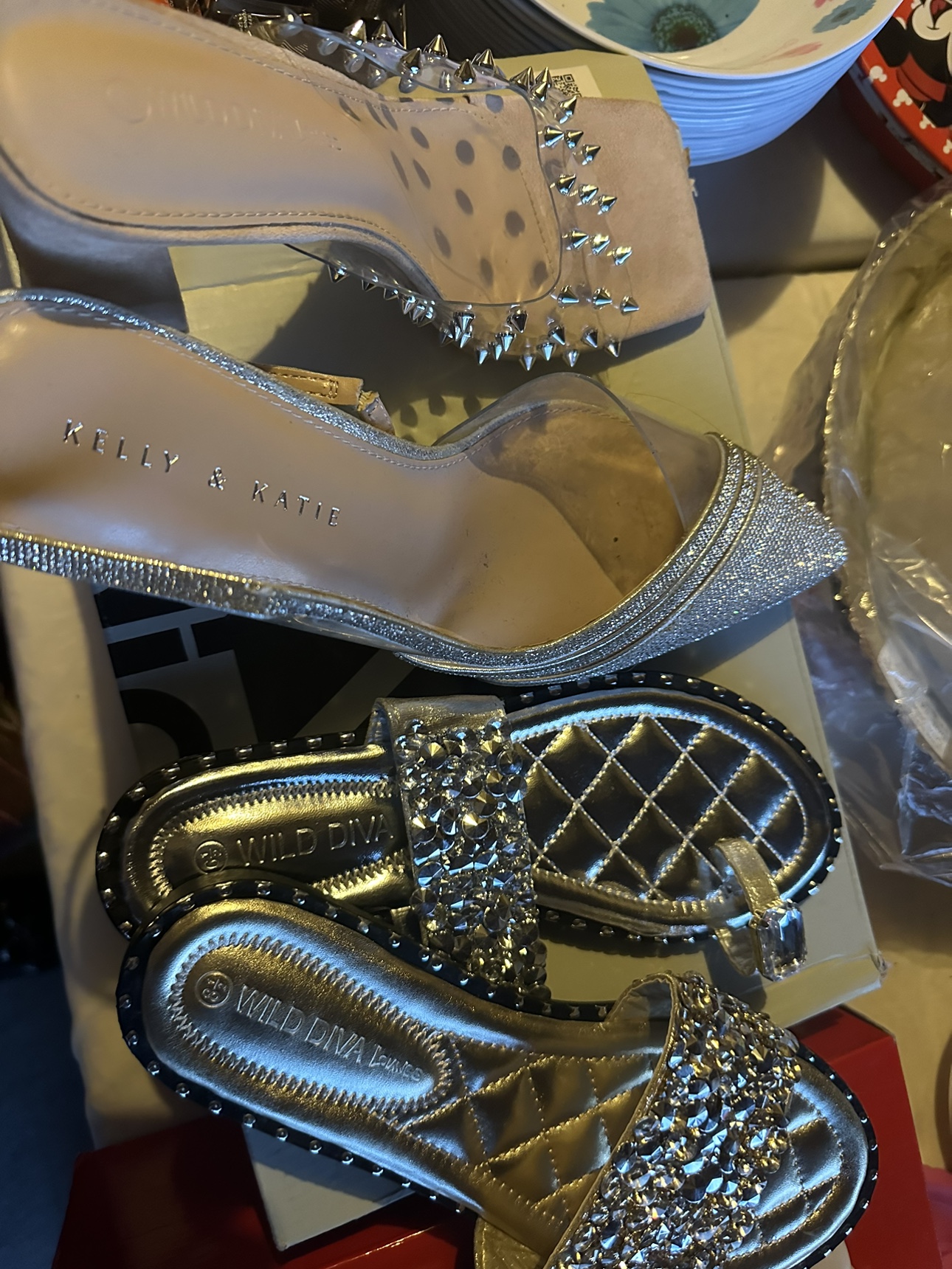 Female Footwear’s thumbnail