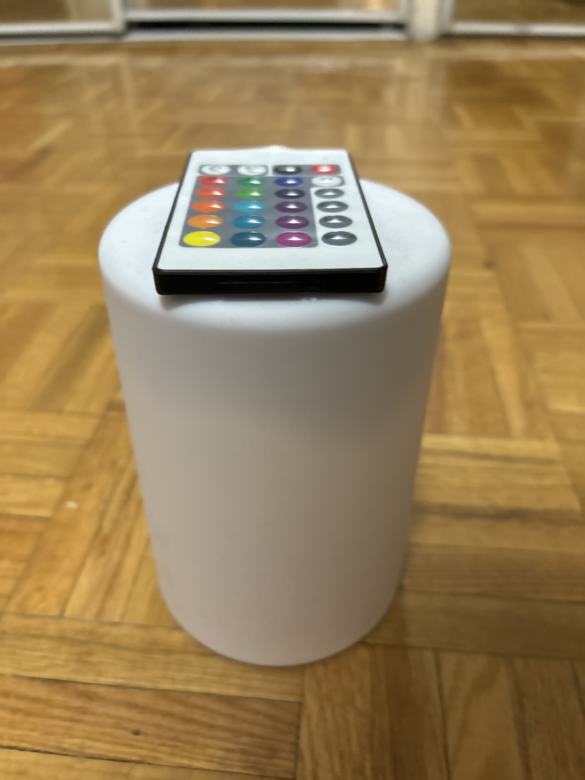 Colour changing light with remote thumbnail