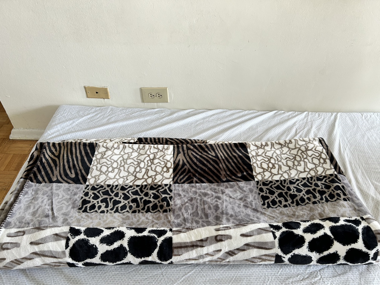 Fleece Blanket - photo 2
