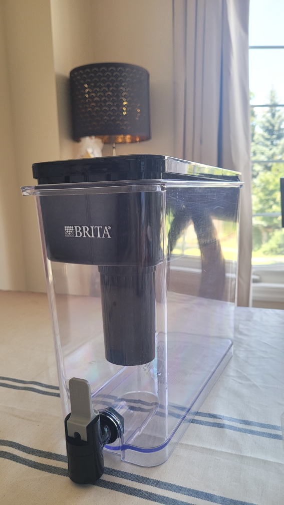 Brita filter dispenser-Extra large -27 cups black