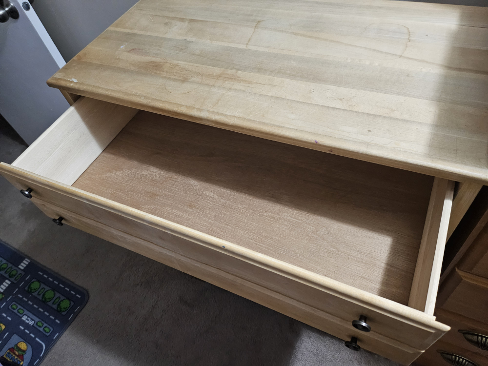 4 drawer dresser real wood ready for paint - photo 4