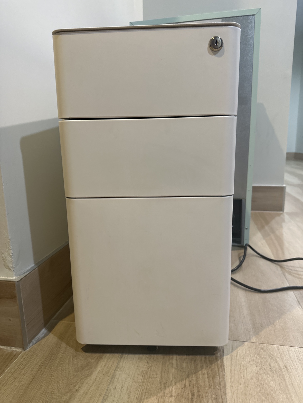 Filing cabinet - photo 4