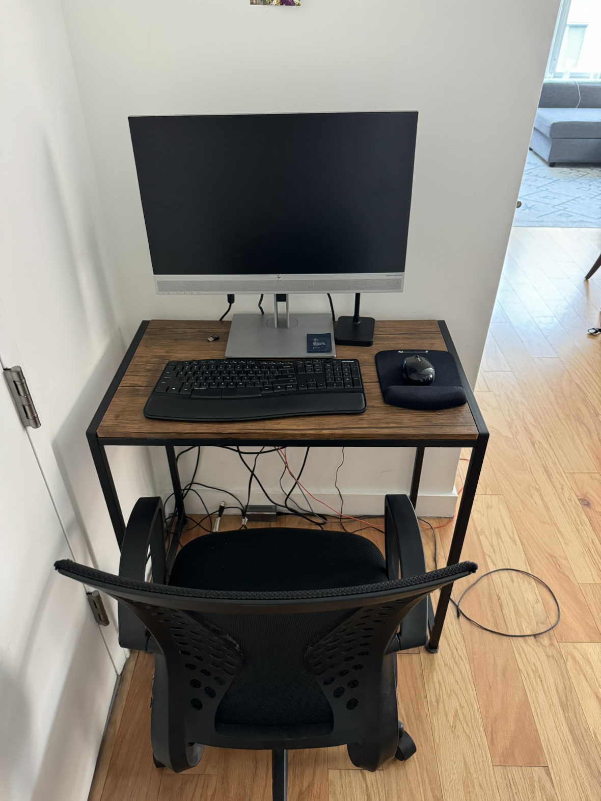 Office desk and Chair
