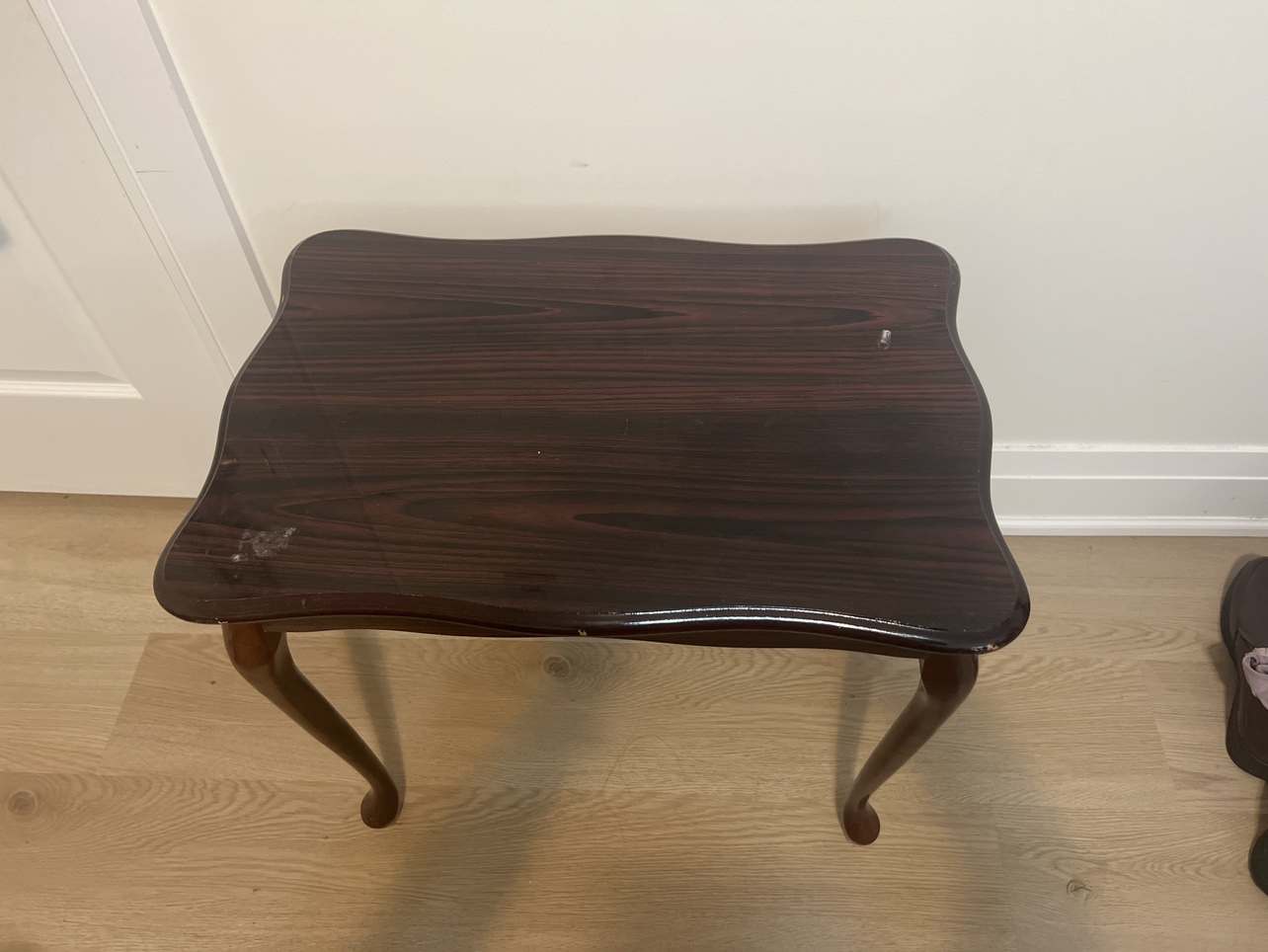 Table - photo 2
