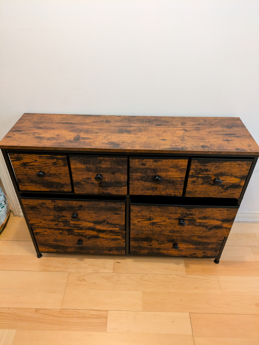 Dresser