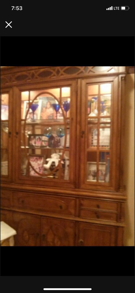 Chinese cabinet