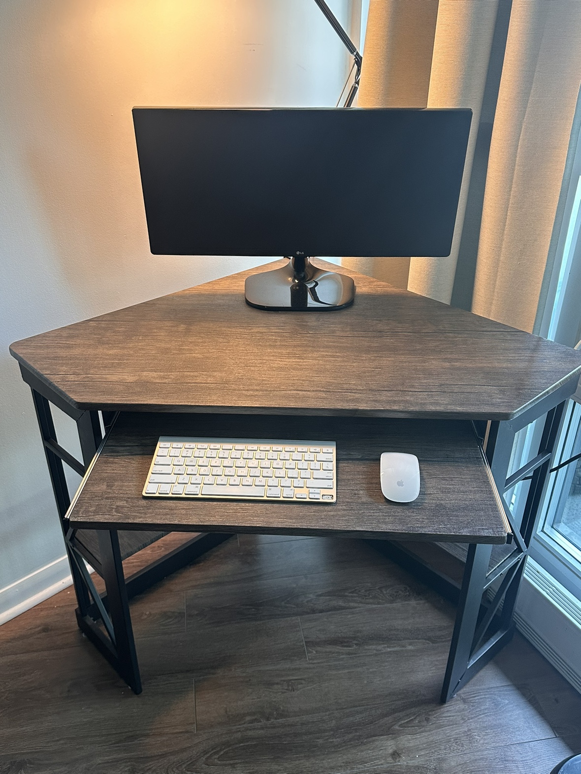 Corner Desk image indicator(2)