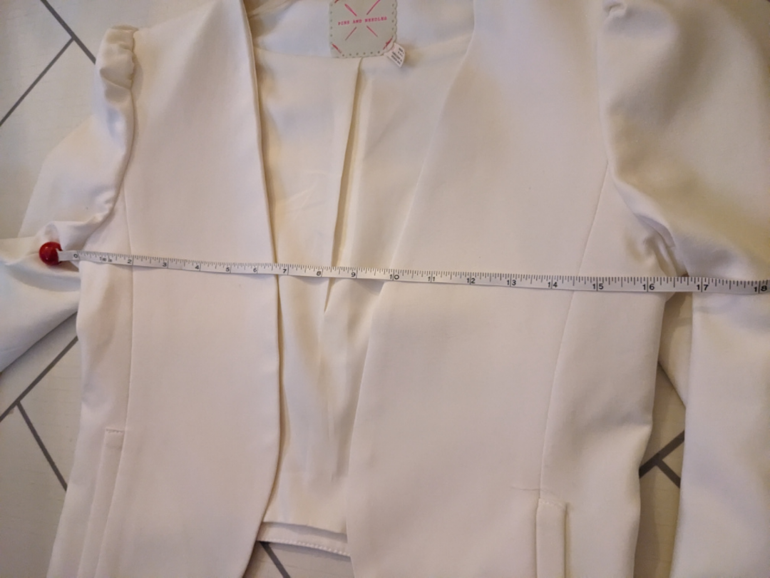 Urban outfitters Pins and Needles puff sleeves jacket XS image indicator(7)