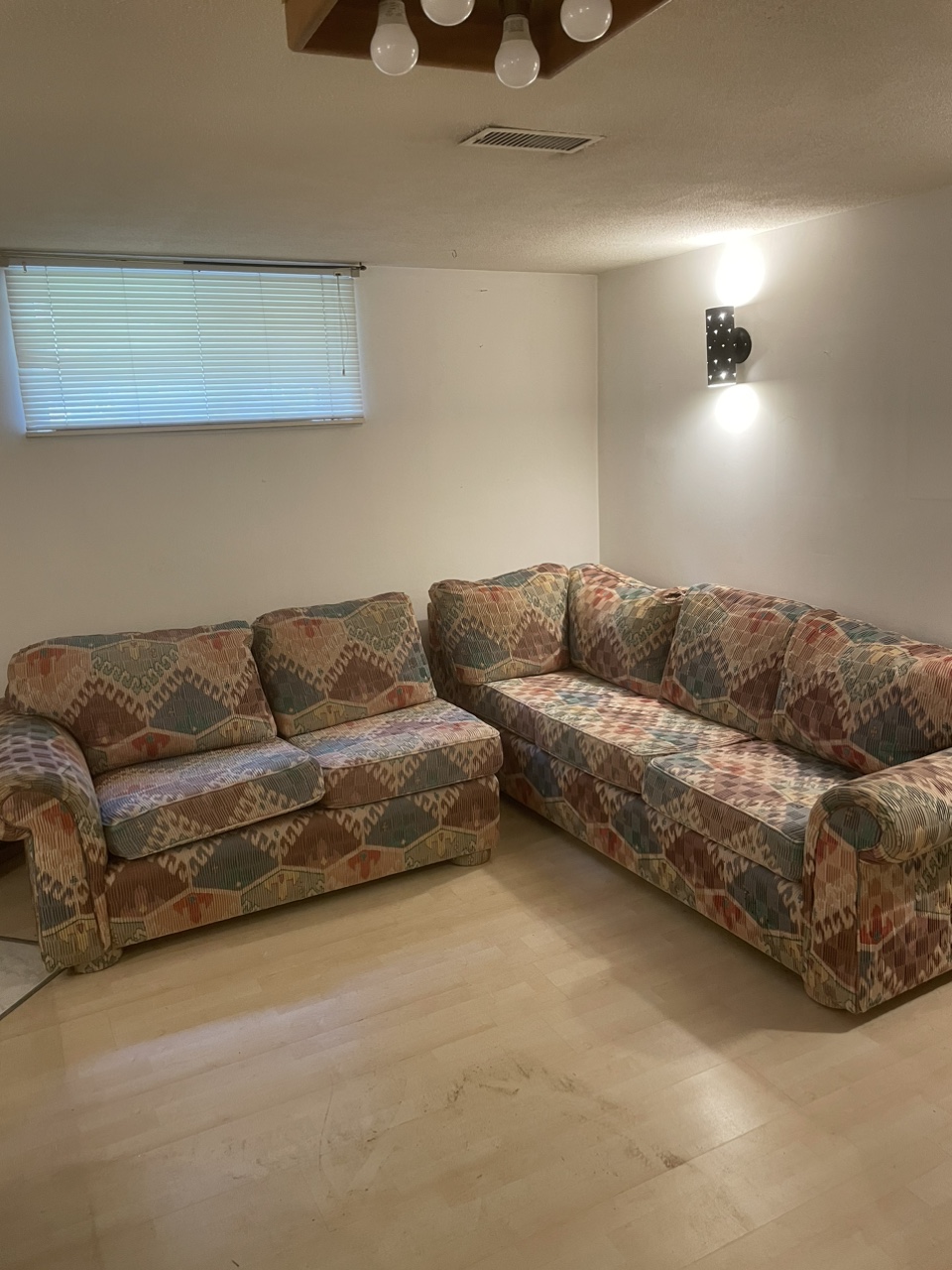 Sectional couch