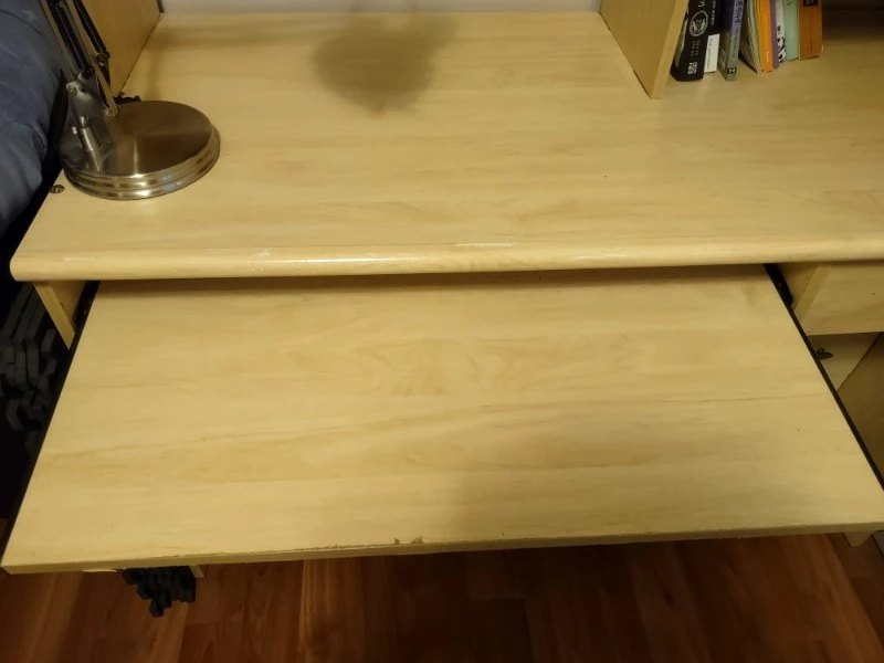 Used desk & chair - photo 2