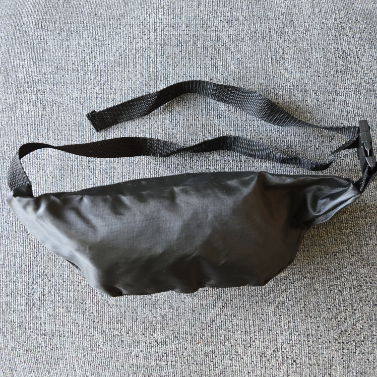 Black belt bag (OLG branded) #freecycle image indicator(2)