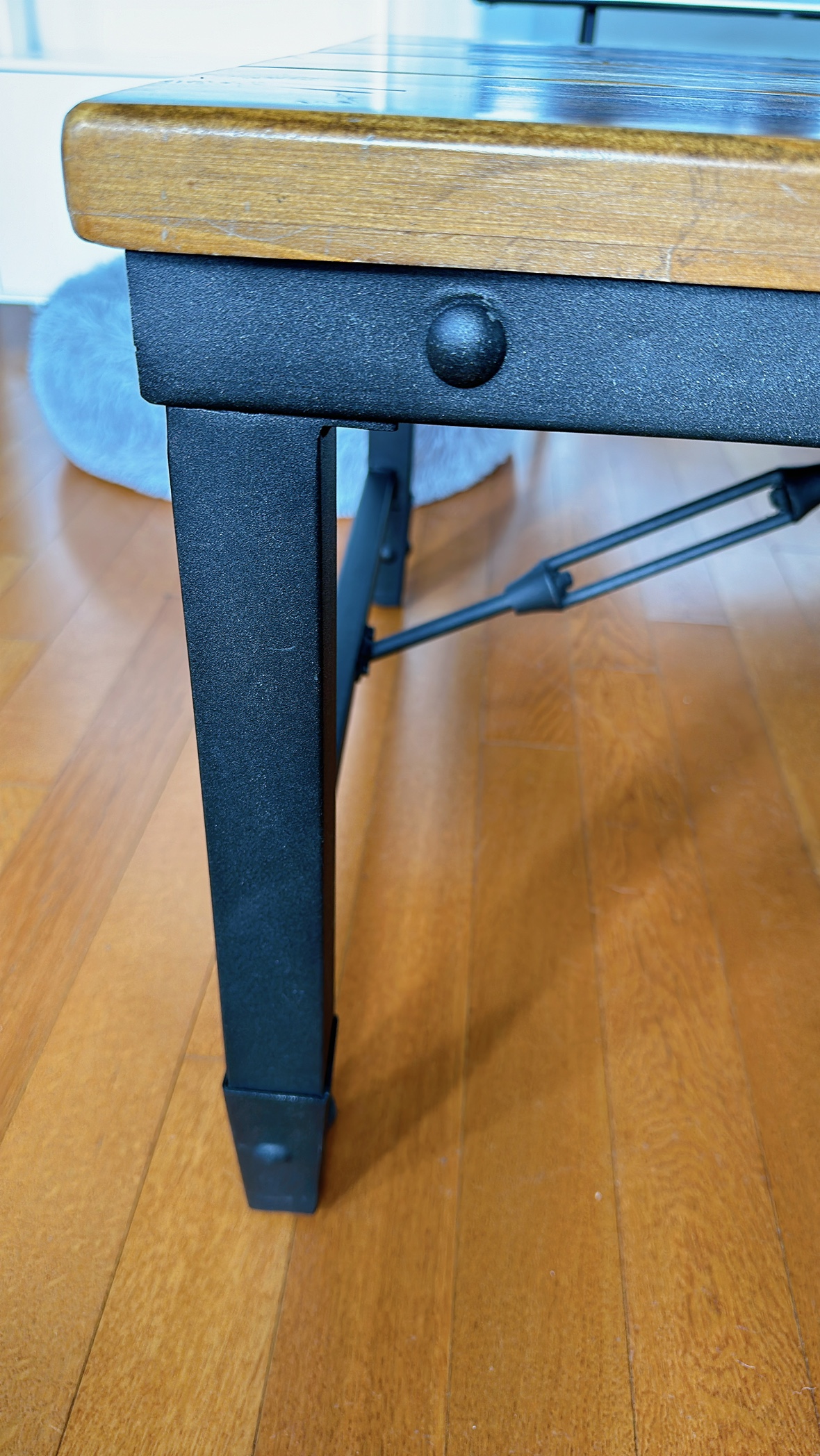 Wooden Coffee Table - photo 4