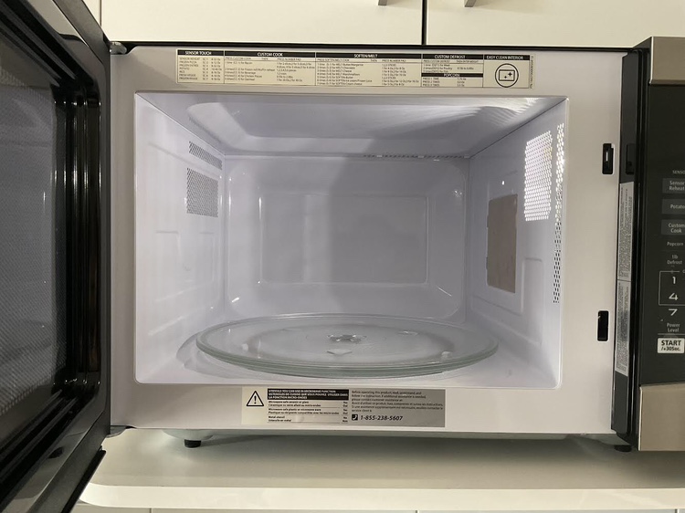 Toshiba microwave - photo 3