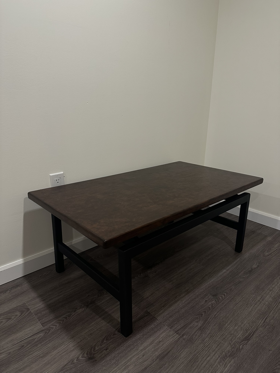 Refurbished Coffee Table - photo 3