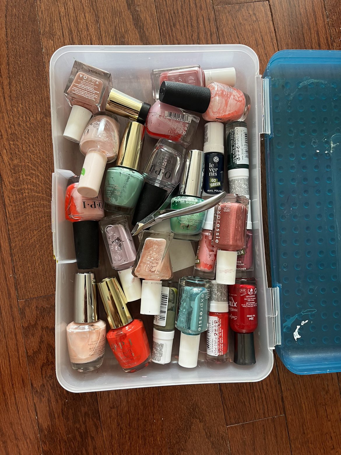 #freecycle nail polish (used)