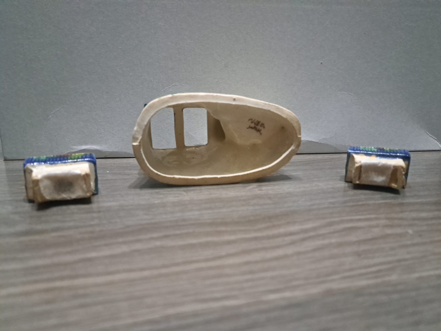 Vintage Salt And Pepper Shakers Set - photo 2