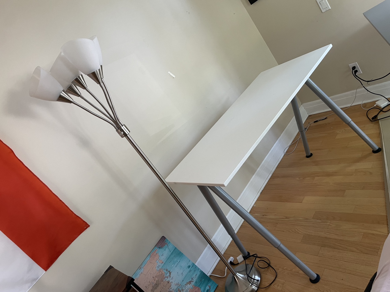 Adjustable Desk table - photo 2
