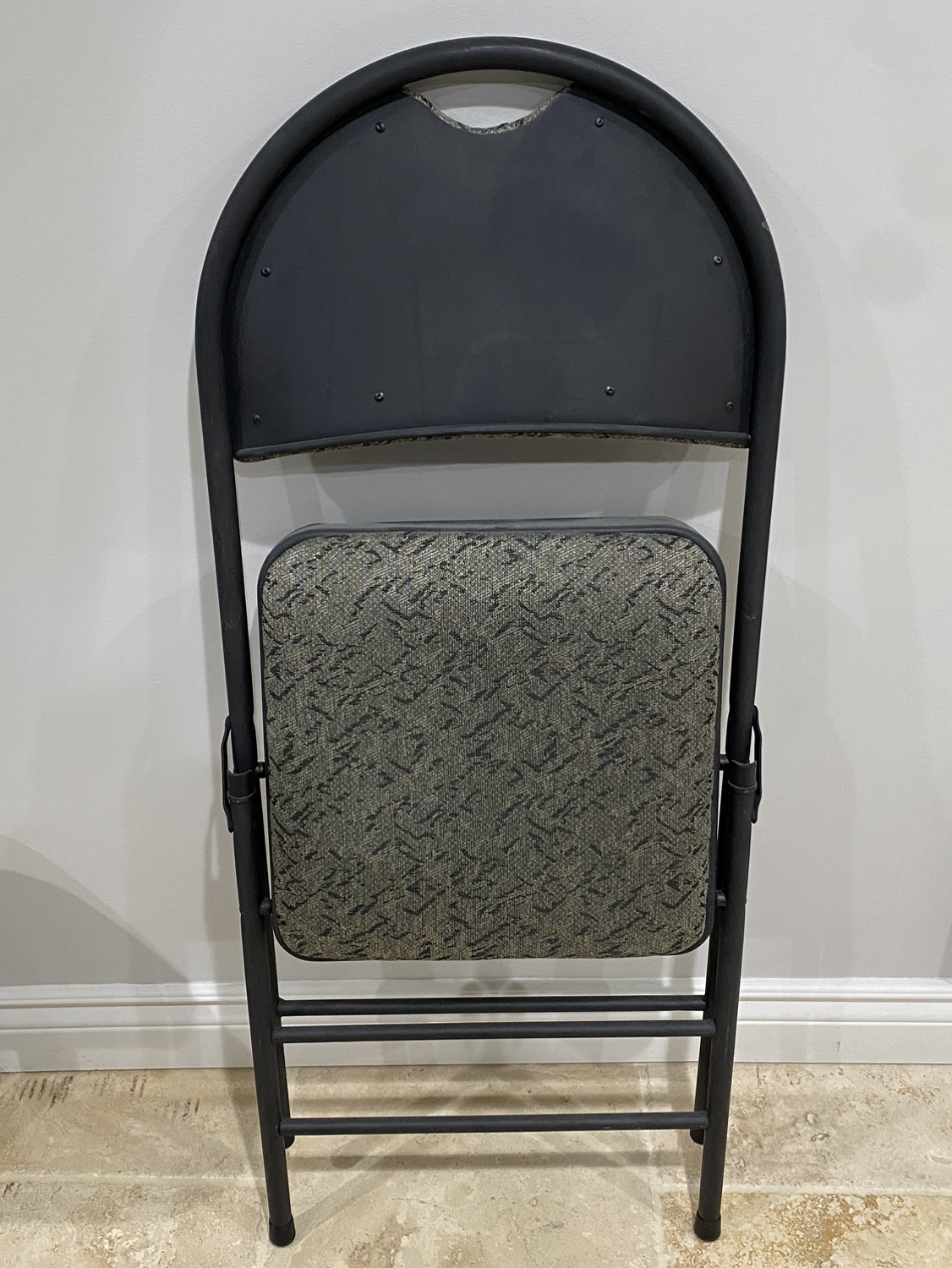 Folding Chairs - photo 2