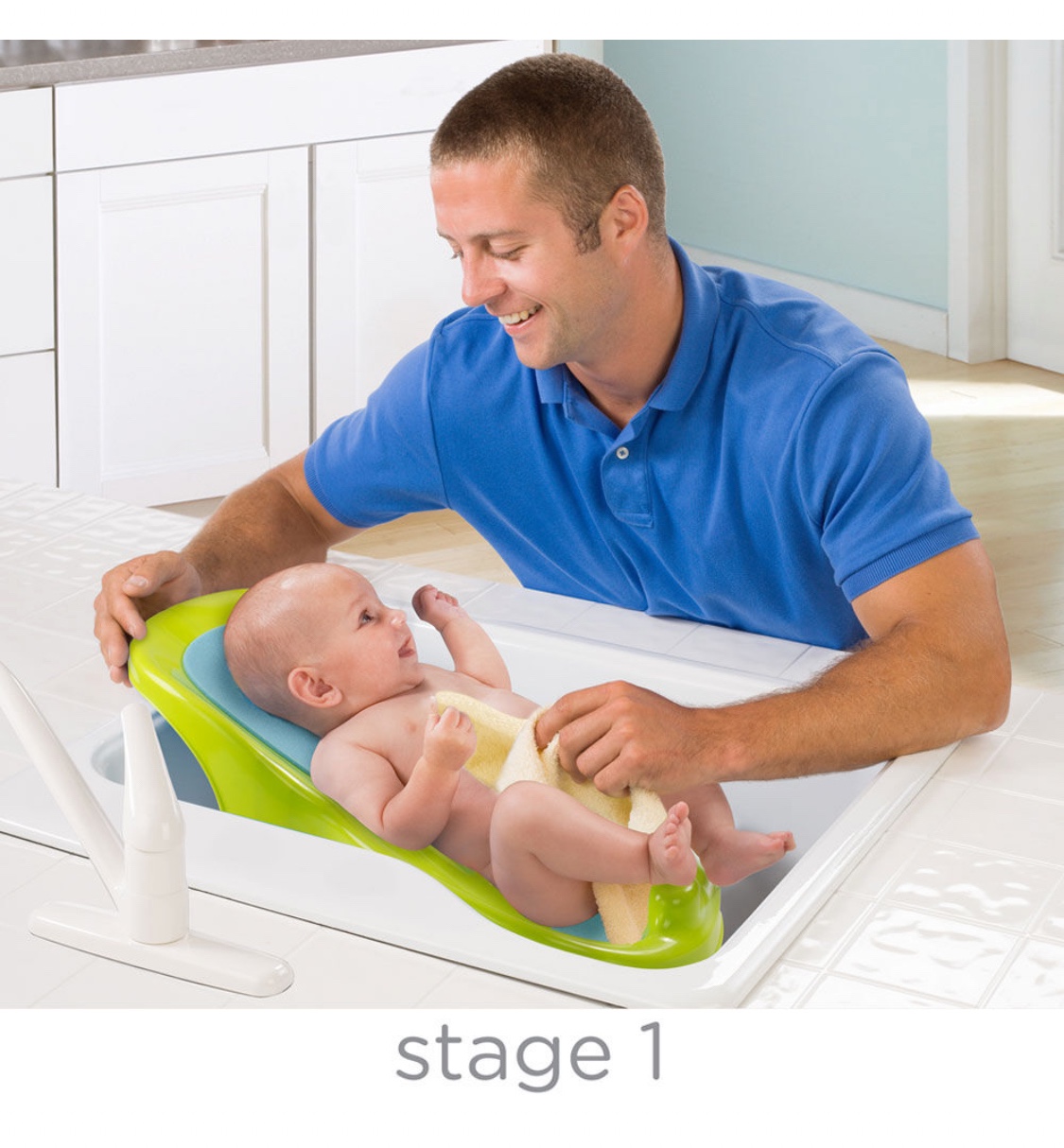 Slightly used infant right height bath center tub - photo 2