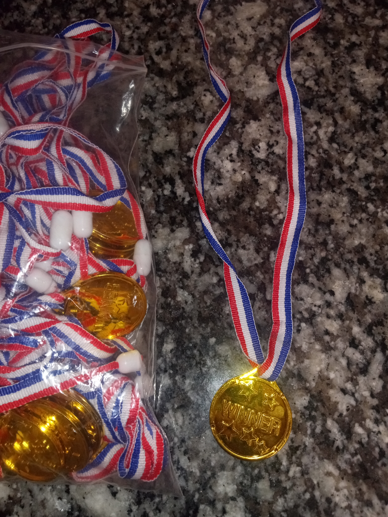 Medals 🥇🏅 #freecycle 🥕 image indicator(4)