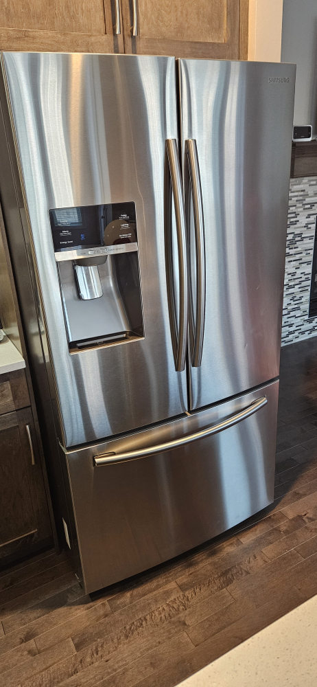 samsung french door refrigerator with ice maker - photo 2