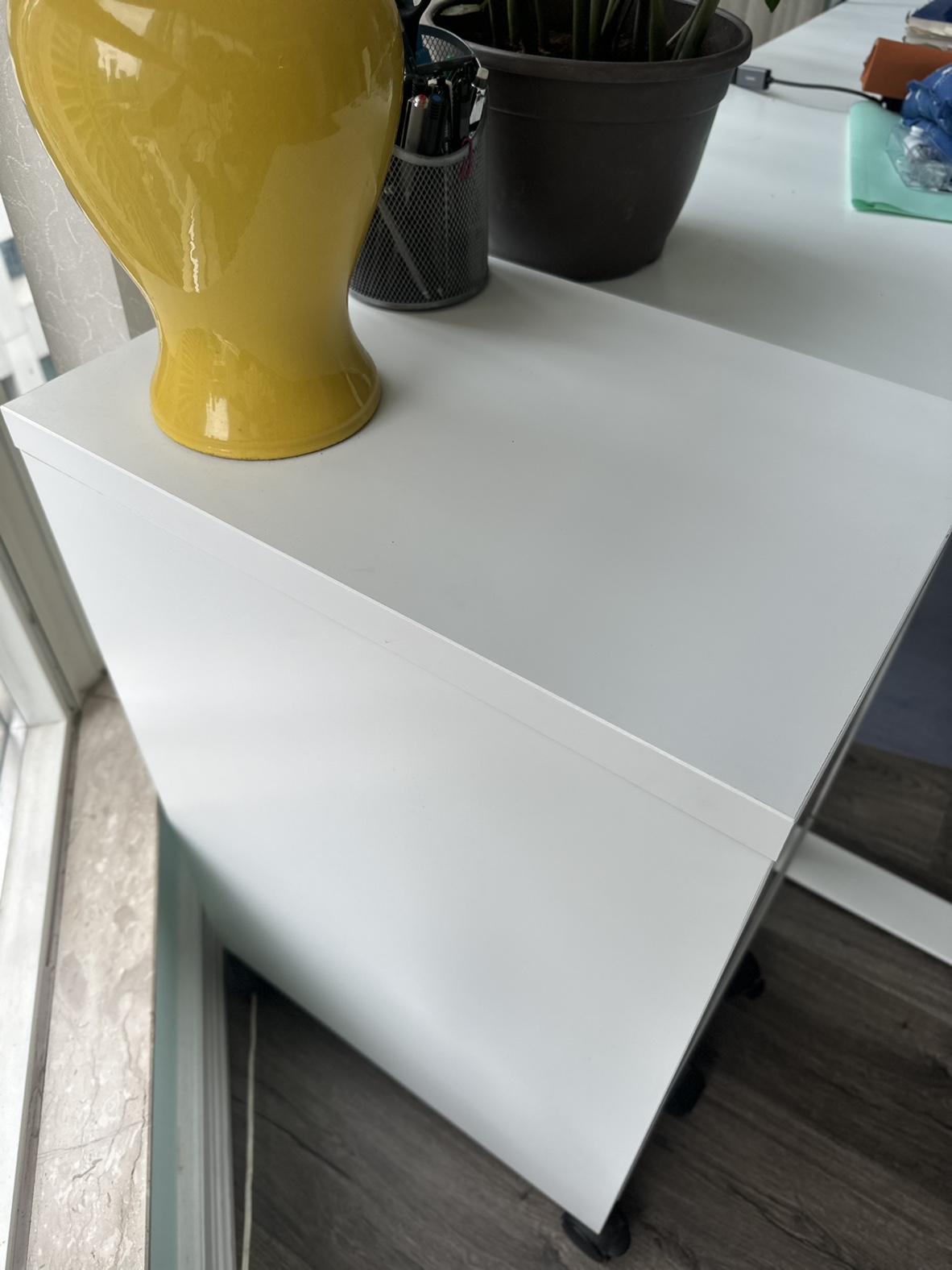 White Transportable Four Drawer Filing Cabinet - photo 4