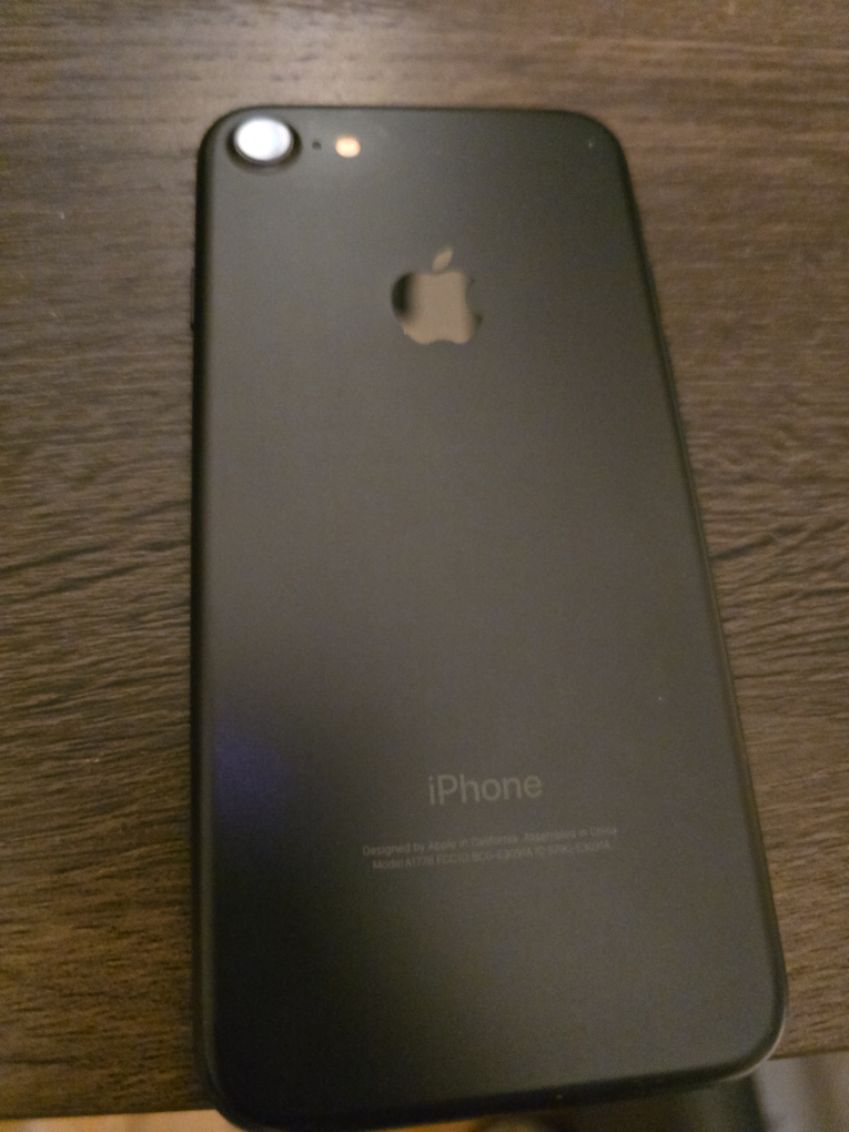 iphone 7 (UNLOCKED) (64 GB) - photo 4