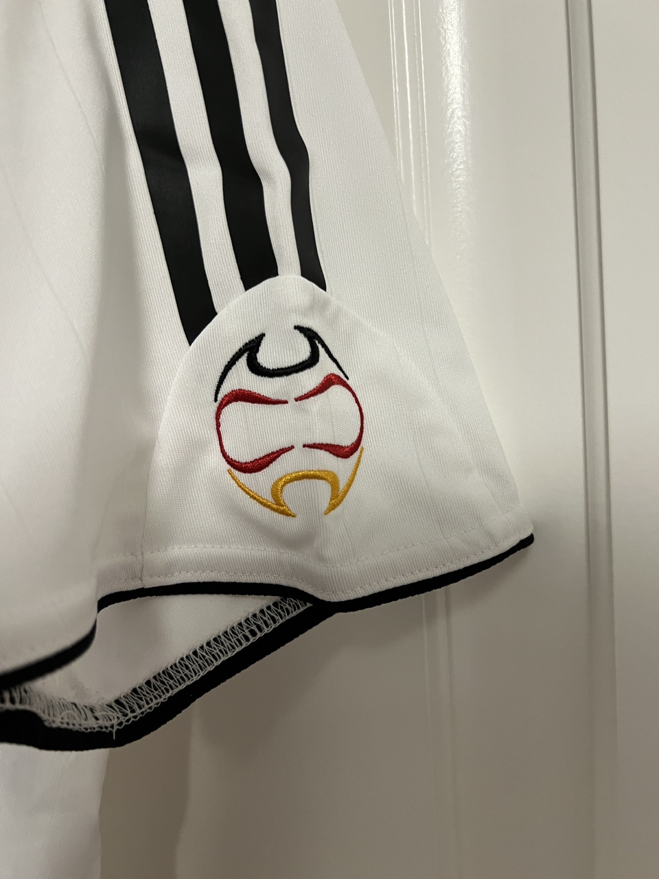 Germany White Soccer Home Jersey Shortsleeve (2006) image indicator(5)