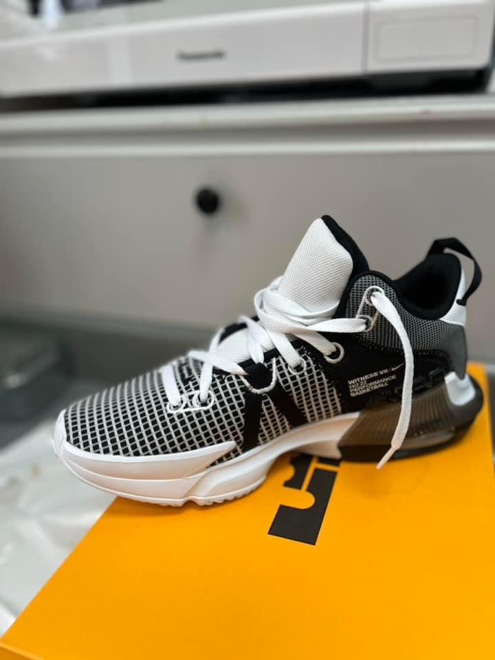 Men’s Basketball shoes - photo 5