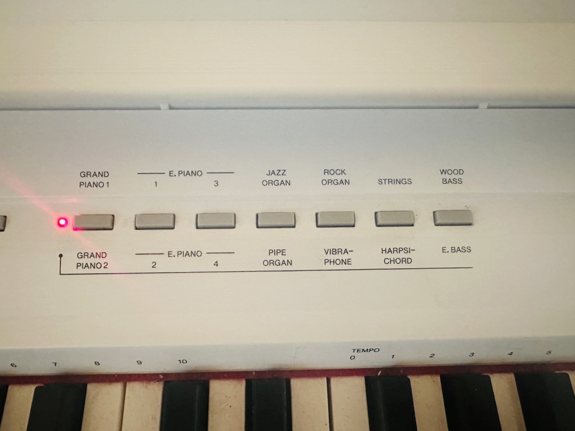 Yamaha 88-key electronic piano. - photo 2