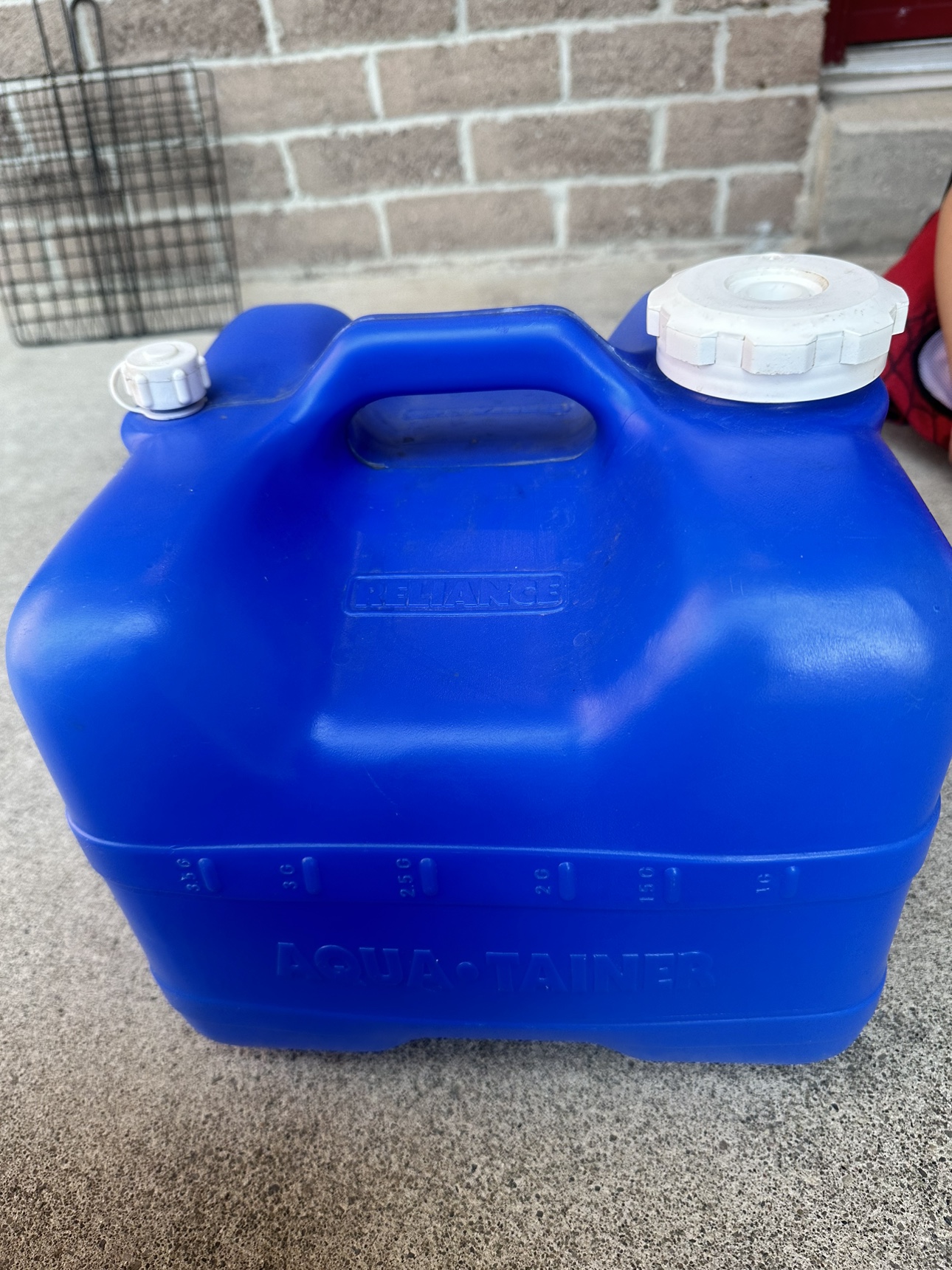 Water jug for camping thumbnail