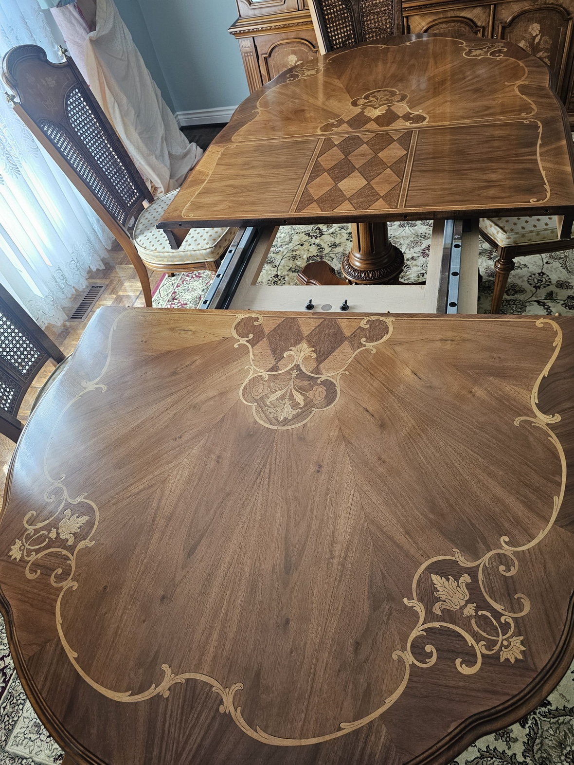 Vintage Sklar Peppler Handlaid Dining Table  Set - photo 3