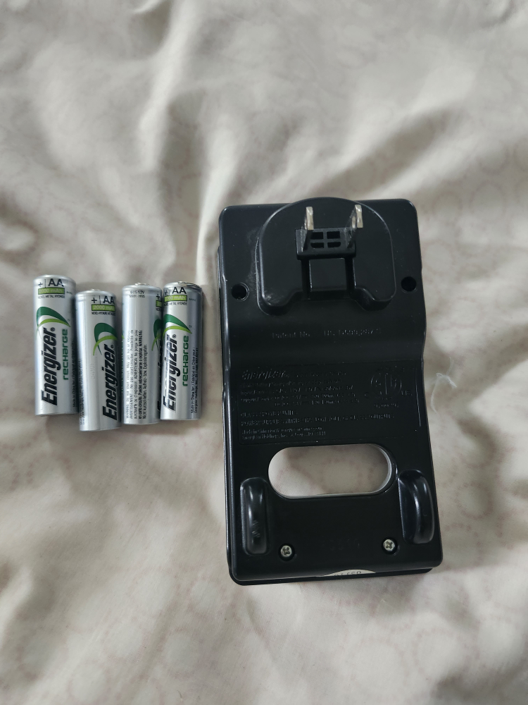 rechargeable batteries image indicator(2)