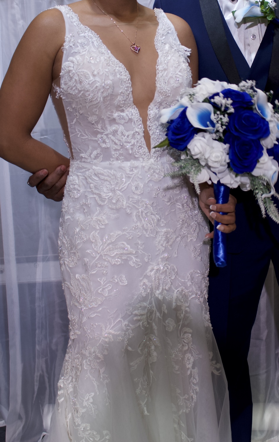 European Designer Wedding Dress image indicator(2)