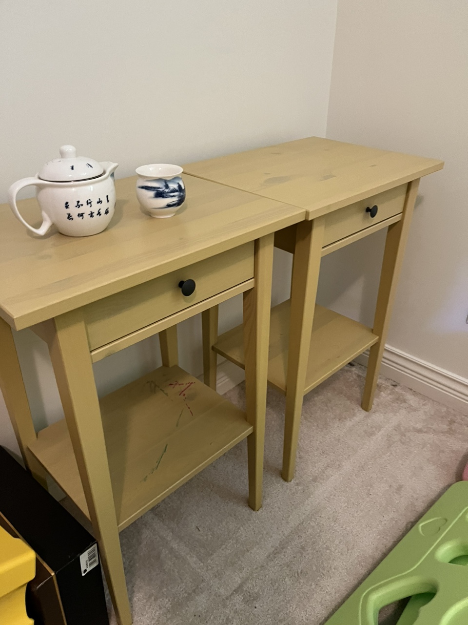 Yellow night stands - photo 4