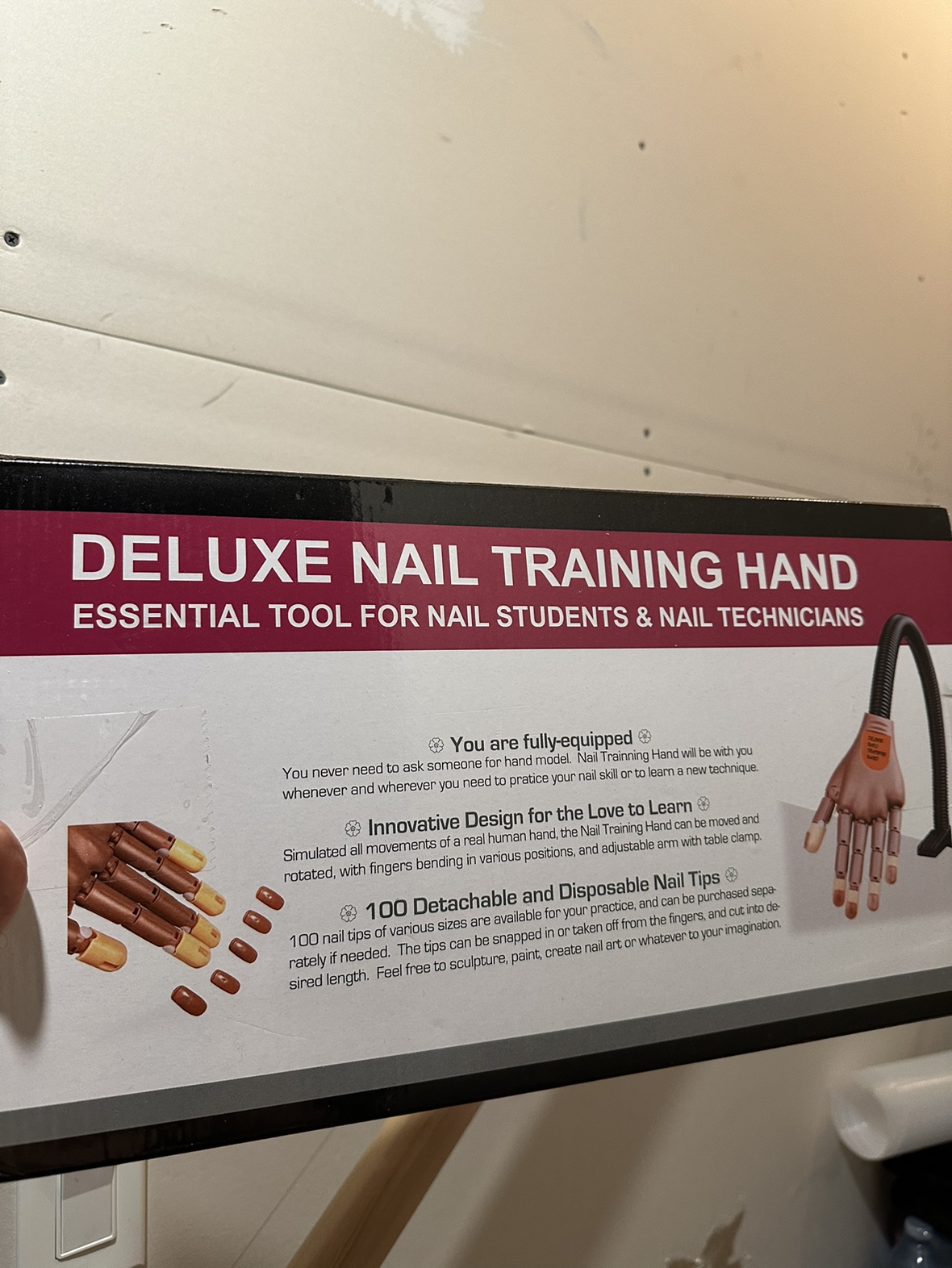 Training nails hand #freecycle thumbnail
