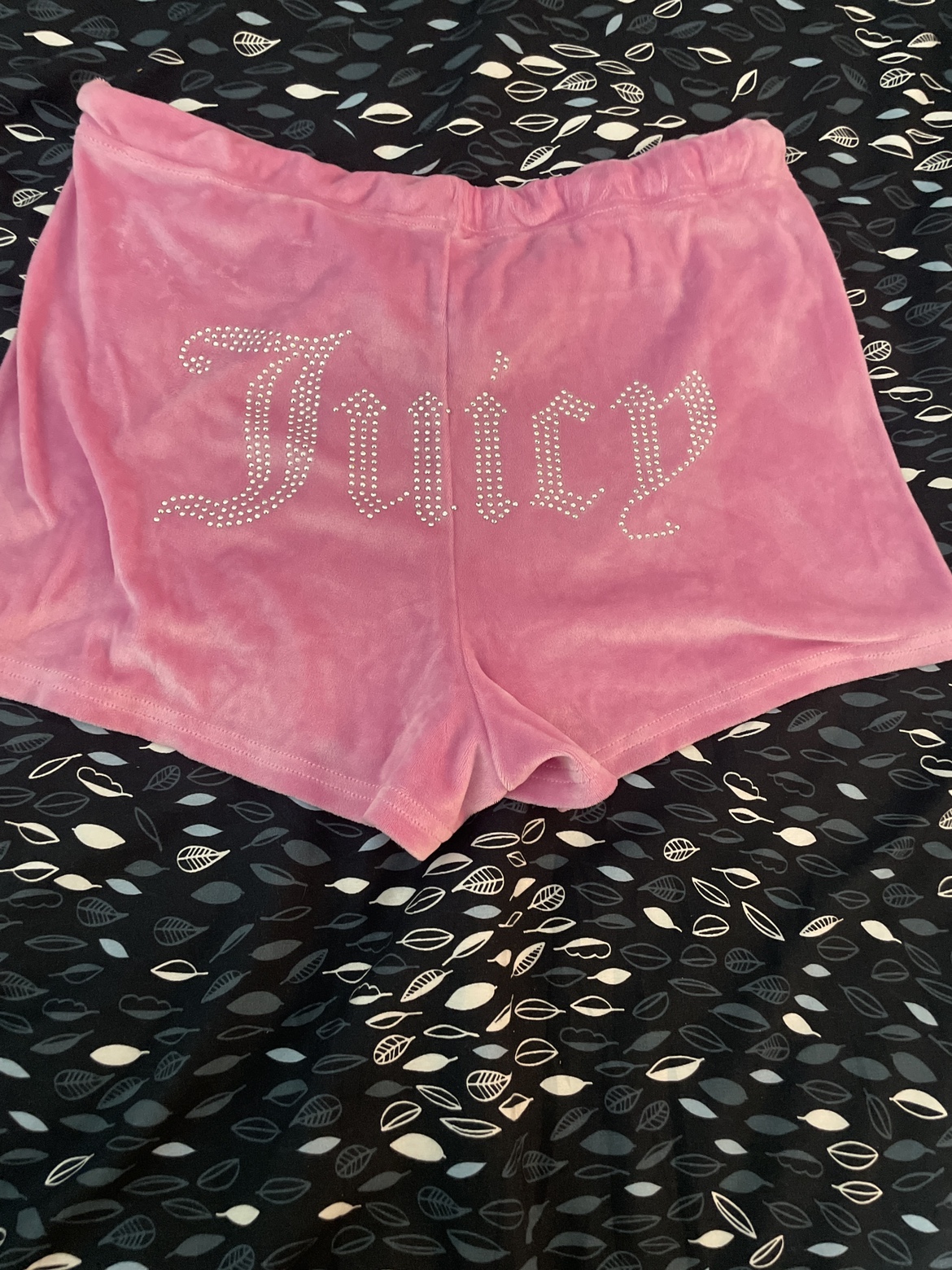 Women’s sleep shorts / medium image indicator(2)