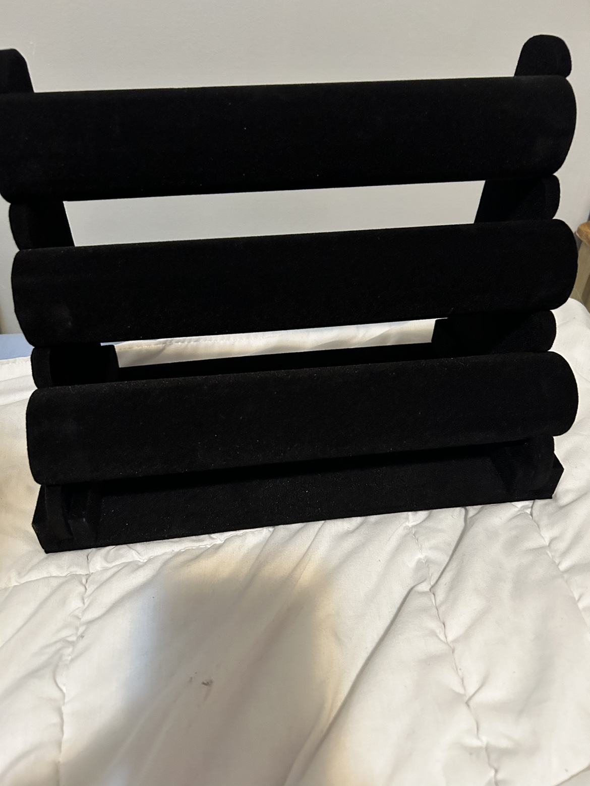 Jewelry Stands image indicator(2)