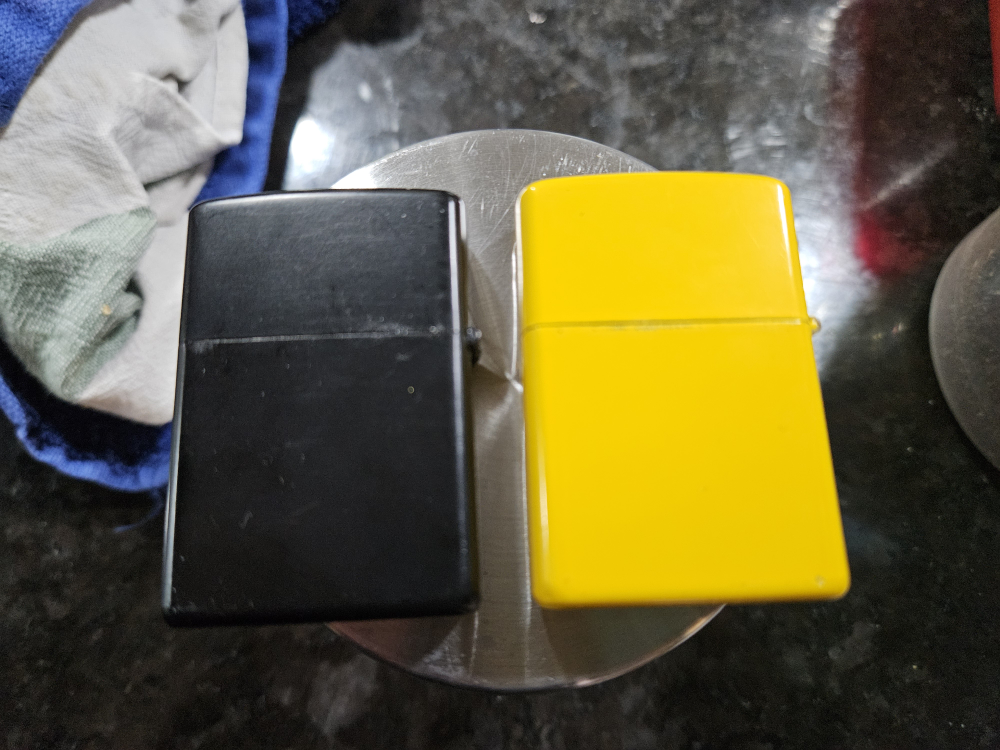 Family Guy and Simpsons Lighters - photo 2